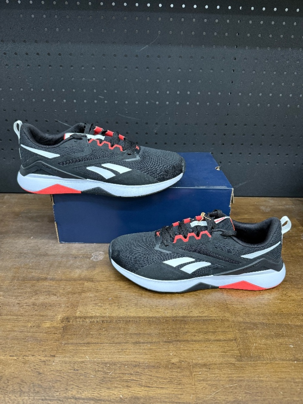 New W/O Box! Men's Reebok NanoFlex TR 2.0 'Black Orange Flare' Training Sneakers